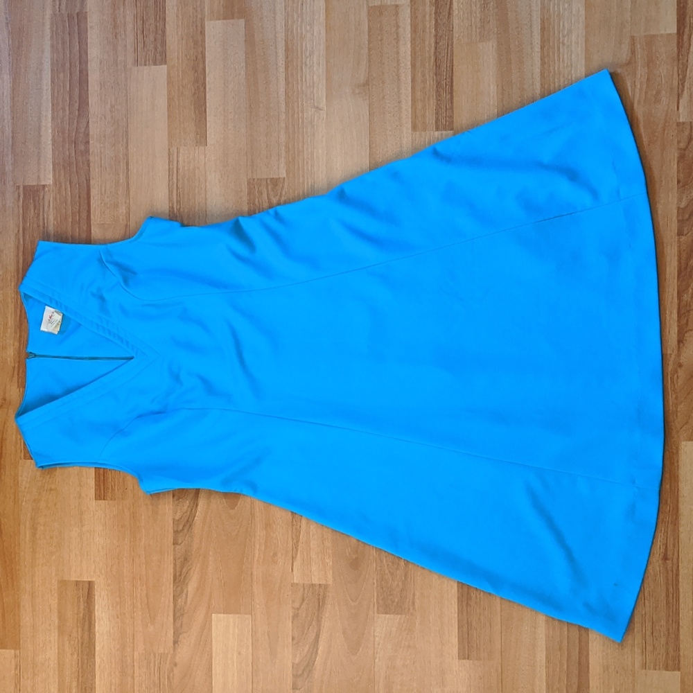 Vintage 70's blue summer house dress